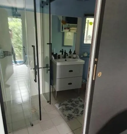 Mas Bleu Ile Des Pecheurs *