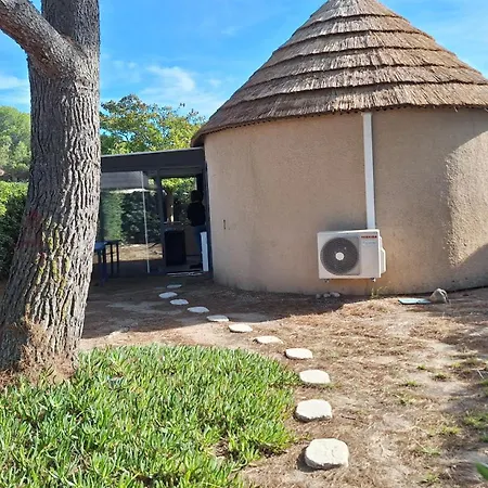 Mas Bleu Ile Des Pecheurs Holiday home *